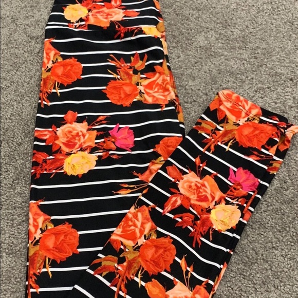 LuLaRoe Pants - Os floral print NWT Lularoe LuLaRoe Pants - Os floral print NWT Lularoe
